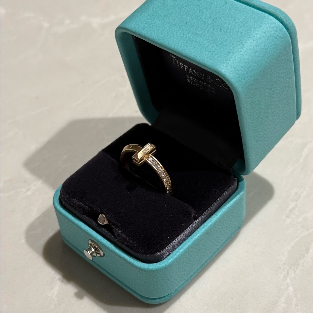 Authentic Tiffany & Co. Gold and Diamonds T Ring
